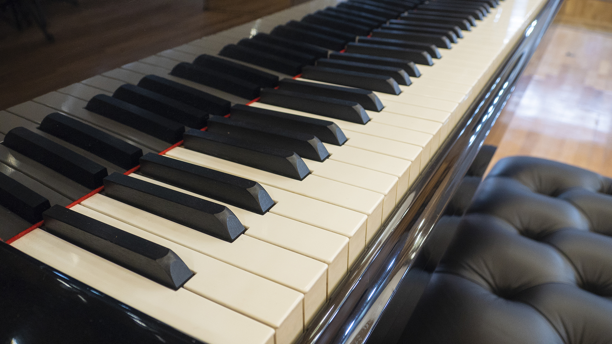 piano.jpg