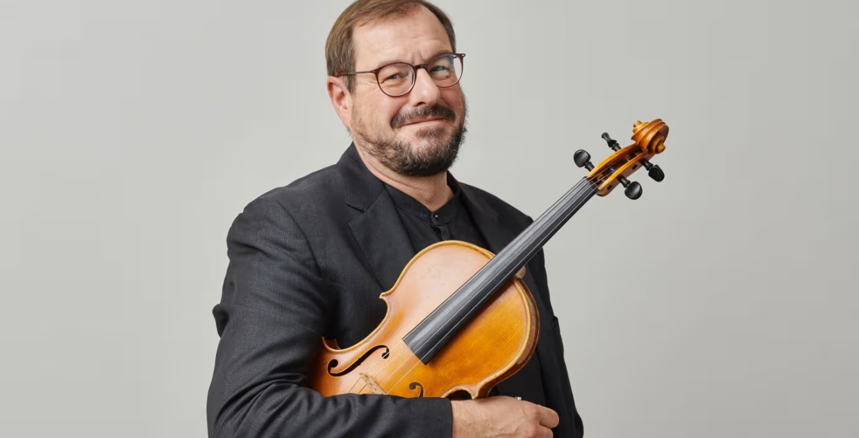 14. Martin Stegner中提琴.png