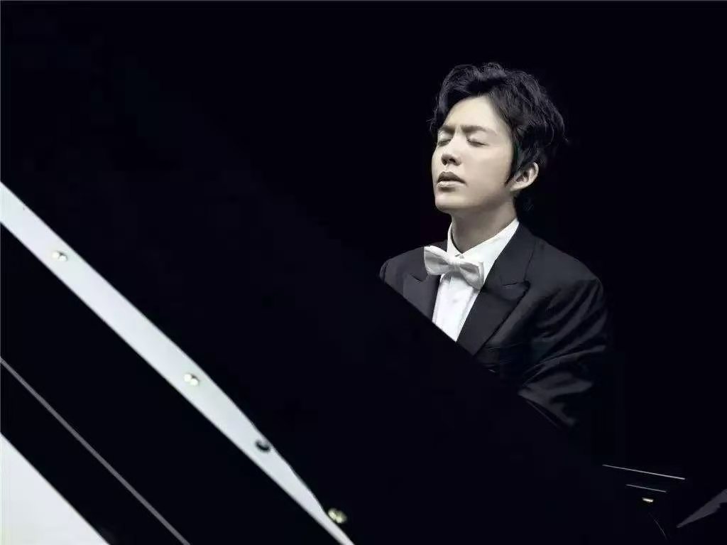 李云迪鲜为人知的5点钢琴之道！_慧禾国际艺术教育