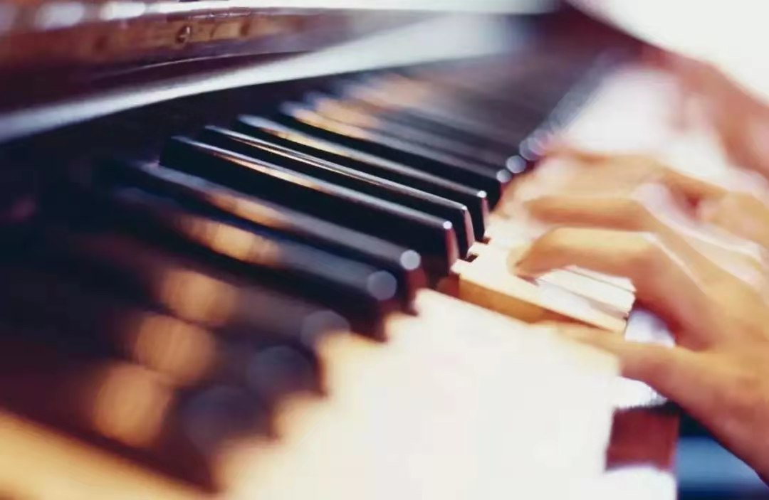 什么是记忆性钢琴练习以及如何练习？_慧禾国际艺术教育