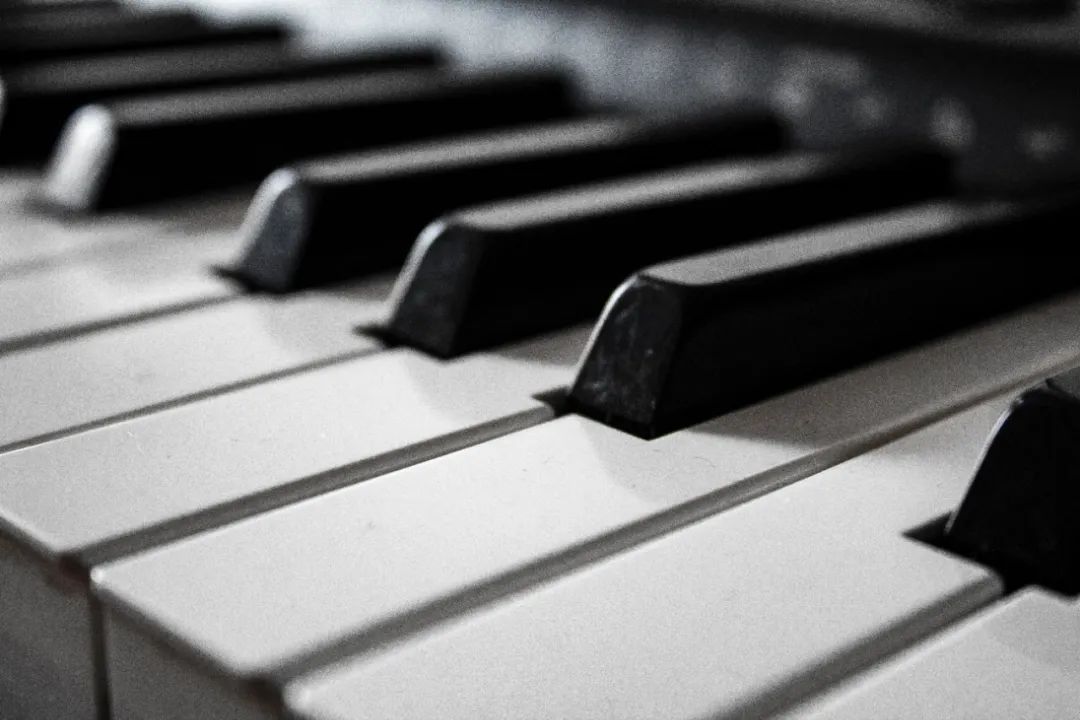 学钢琴的十大怪现象_慧禾国际艺术教育